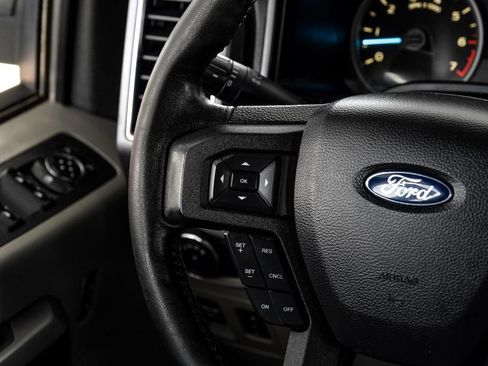 Used 2018 Ford F150 XLT w/ Equipment Group 301A Mid RWD image 13