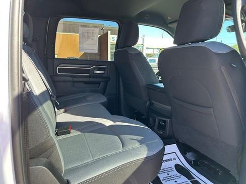 Used 2024 RAM 2500 Big Horn w/ Bed Utility Group image 28