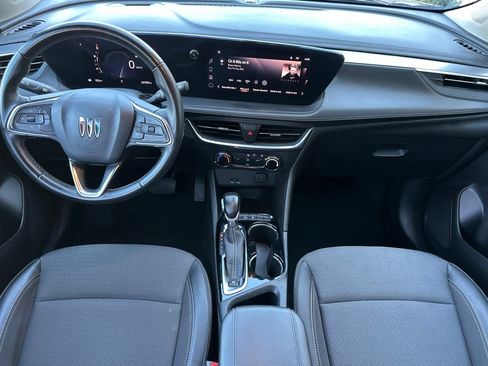 Used 2024 Buick Encore GX Preferred FWD image 3
