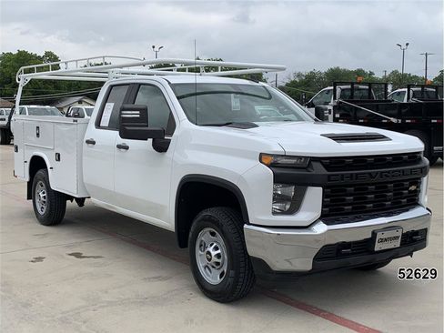 Used 2022 Chevrolet Silverado 2500 W/T w/ WT Convenience Package RWD image 3
