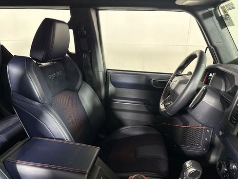 New 2025 Ford Bronco Raptor image 14