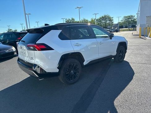 Used 2024 Toyota RAV4 XSE AWD/4WD image 7