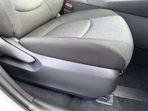 Used 2025 Toyota RAV4 XLE image 11