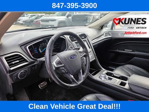 Used 2017 Ford Fusion Titanium FWD image 15