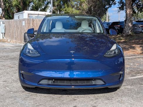 Used 2021 Tesla Model Y Performance image 2