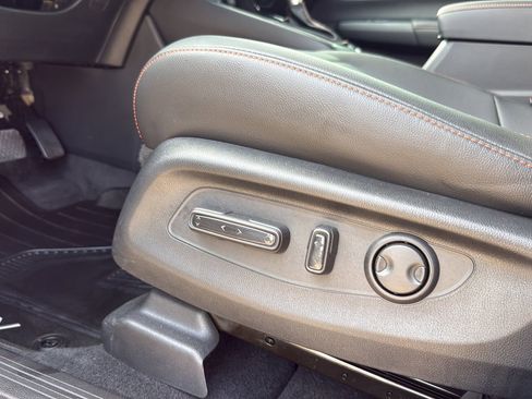 Used 2026 Honda CR-V Sport Touring image 10