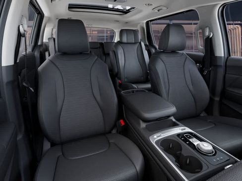 New 2026 Kia Carnival SX Prestige FWD image 15