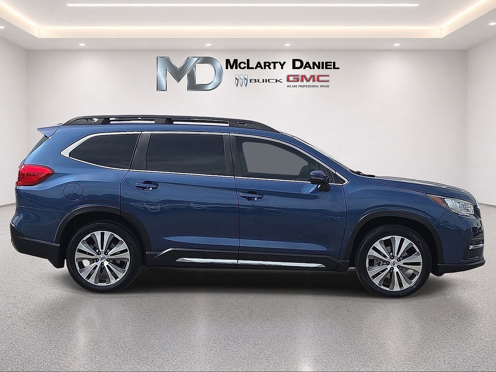 Used 2020 Subaru Ascent Limited w/ Technology Package AWD/4WD image 15
