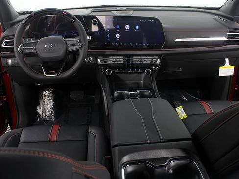 New 2026 Chevrolet Traverse RS image 11