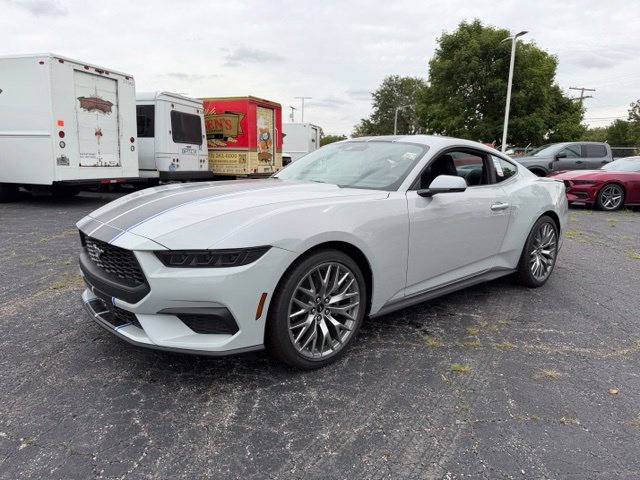 New 2026 Ford Mustang Premium RWD image 4