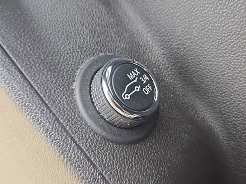Used 2024 Cadillac XT5 Luxury AWD/4WD image 23
