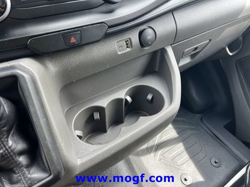 Used 2025 Ford Transit 250 Low Roof w/ Exterior Upgrade Package RWD image 8