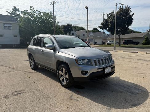 Used 2016 Jeep Compass High Altitude AWD/4WD image 1
