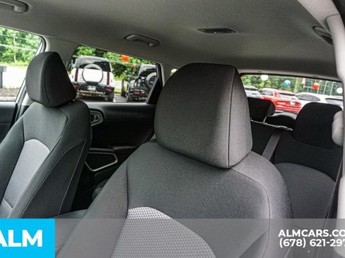 Used 2025 Kia Soul LX w/ LX Technology Package FWD image 18