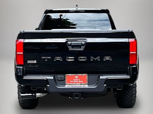 Used 2026 Toyota Tacoma TRD Sport AWD/4WD image 6