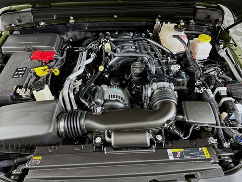 Used 2023 Jeep Gladiator Willys image 31