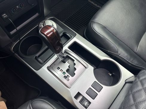 Used 2017 Toyota 4Runner Limited image 15