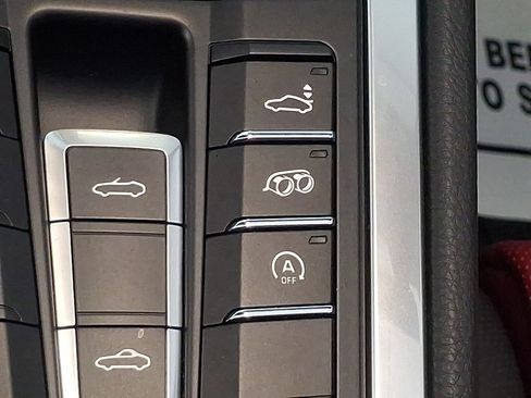 Used 2025 Porsche 718 Boxster RWD image 20