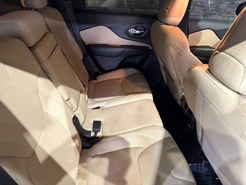 Used 2015 Jeep Cherokee Latitude w/ Trailer Tow Group image 4