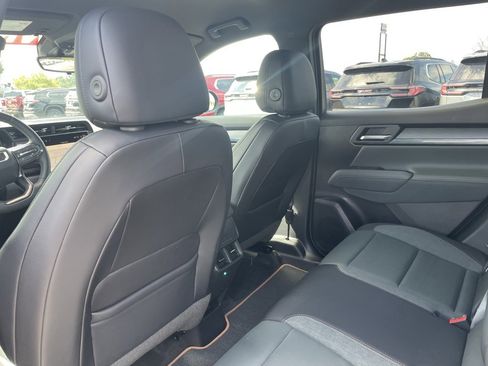 Used 2026 GMC Terrain AT4 w/ Technology Package II image 26