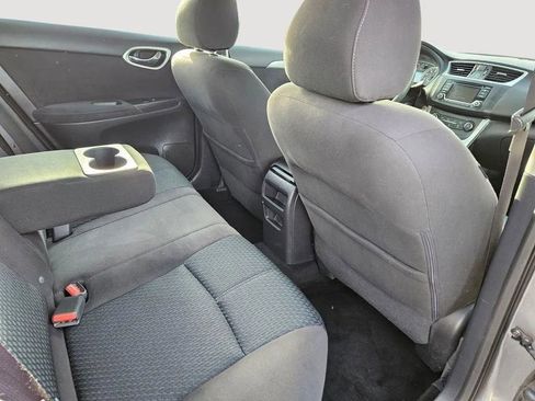 Used 2015 Nissan Sentra SR image 29