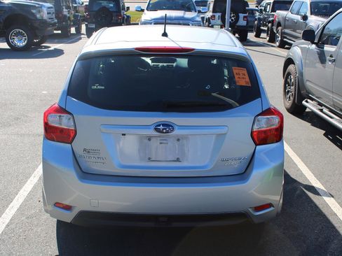 Used 2016 Subaru Impreza 2.0i image 5