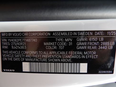 New 2026 Volvo XC90 B6 Plus w/ Protection Package Premier AWD/4WD image 34