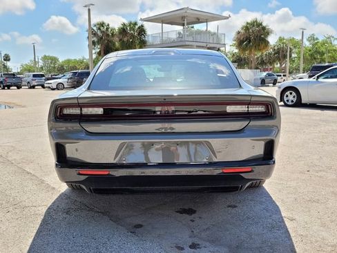 New 2025 Dodge Charger Daytona R/T w/ Sun & Sound Package AWD/4WD image 8