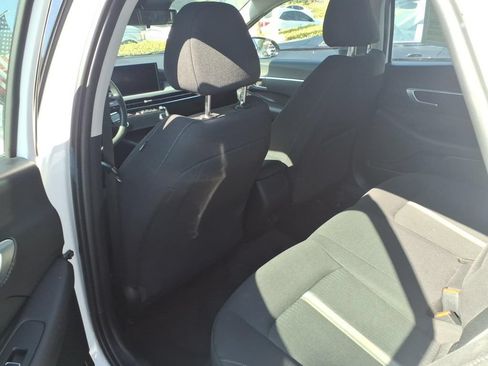 Used 2025 Hyundai Sonata SEL FWD image 25