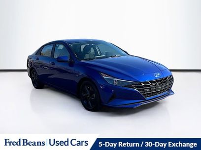 Used 2022 Hyundai Elantra SEL w/ Winter Weather Package