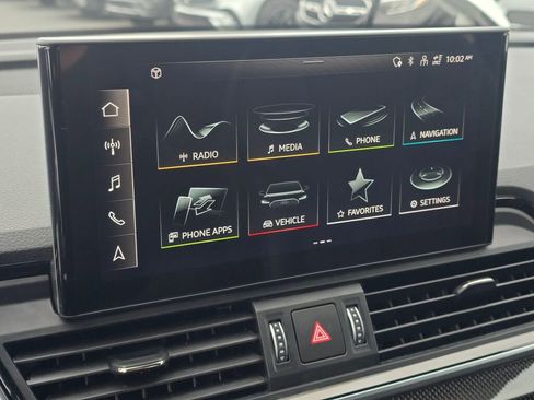 Used 2022 Audi SQ5 Premium w/ Convenience Package image 15