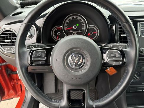 Used 2019 Volkswagen Beetle 2.0T S image 16