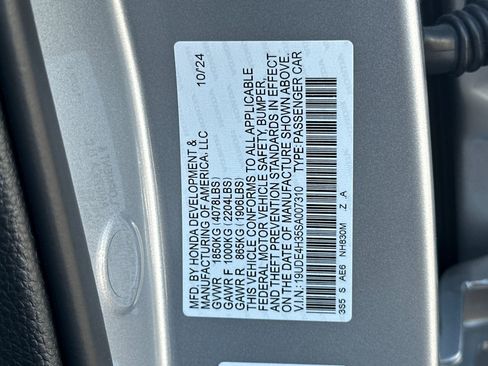 Used 2025 Acura Integra A-Spec FWD image 27