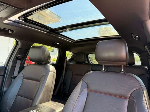 Used 2019 Chevrolet Blazer RS AWD/4WD image 22