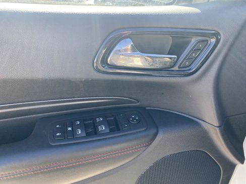 Used 2025 Dodge Durango GT image 11