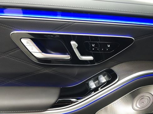 Used 2025 Mercedes-Benz S 63 AMG S image 27