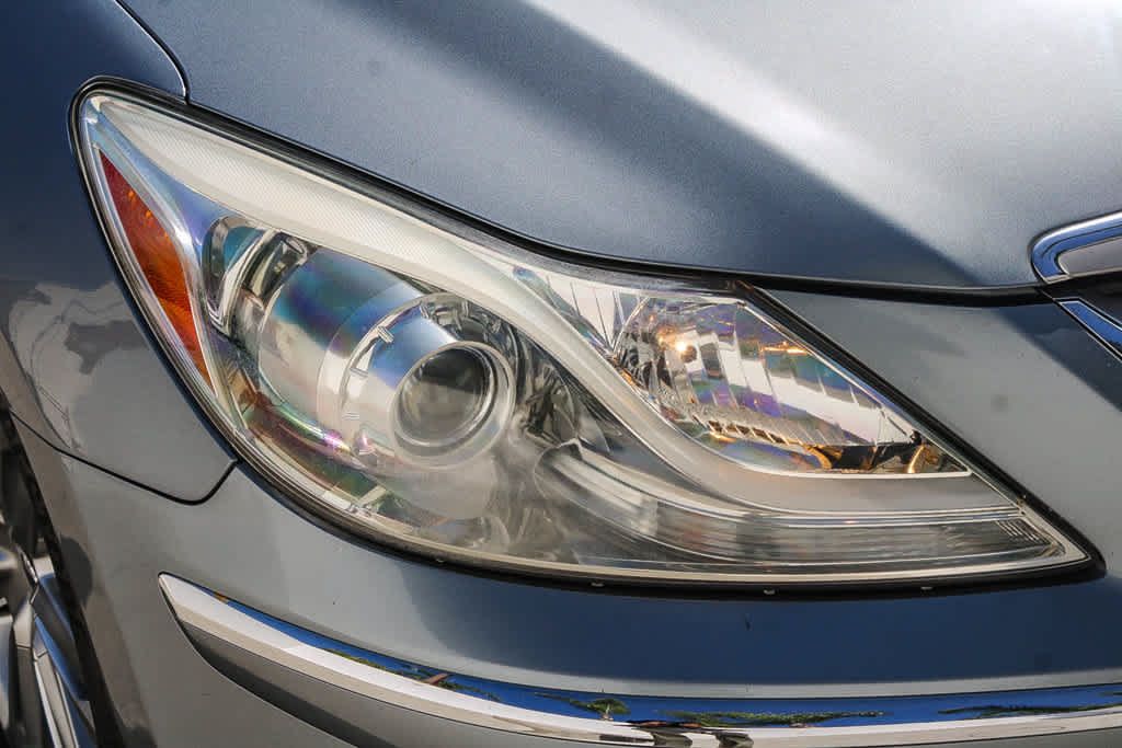 Used 2014 Hyundai Genesis 3.8 w/ Technology Package 03 RWD image 9