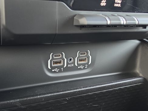 Used 2021 RAM 1500 Rebel w/ Rebel Level 1 Equipment Group AWD/4WD image 26