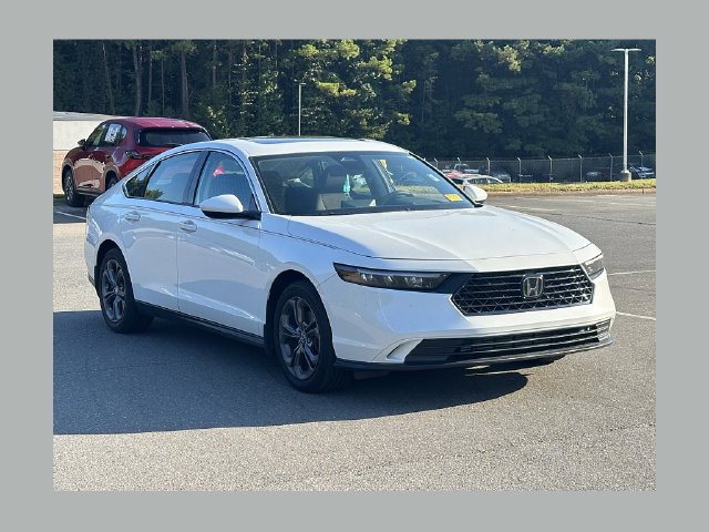 Used 2023 Honda Accord EX image 1