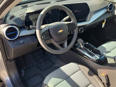 New 2026 Chevrolet Trax LT image 21