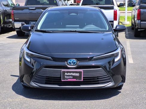 Used 2023 Toyota Corolla LE w/ Carpet Mat Package (TMS) FWD image 2