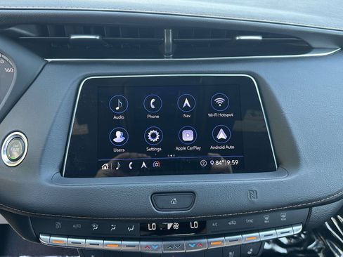 Used 2020 Cadillac XT4 Sport AWD/4WD image 10