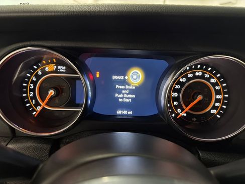 Used 2021 Jeep Wrangler Unlimited Sahara AWD/4WD image 16