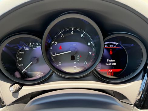 New 2026 Porsche Macan AWD/4WD image 36