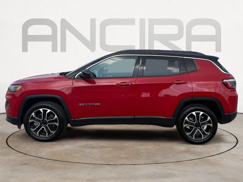 Used 2024 Jeep Compass Limited AWD/4WD image 7