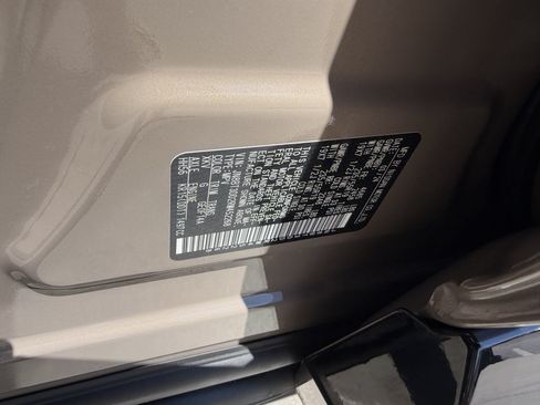 Used 2024 Nissan Rogue Platinum AWD/4WD image 44