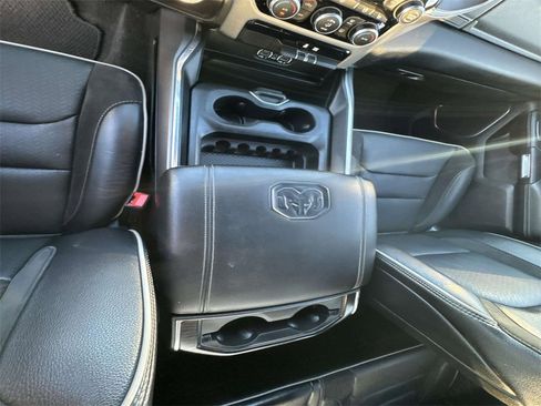 Used 2024 RAM 1500 Laramie image 41