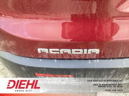 Used 2017 GMC Acadia SLT image 12