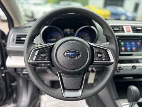 Used 2019 Subaru Outback 2.5i image 18