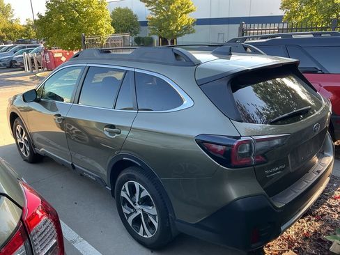 Certified 2021 Subaru Outback Limited AWD/4WD image 7